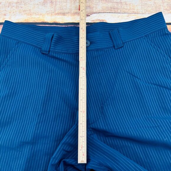 Under Armour Flat Front Chino Short Men's Size 34 Navy Blue Pinstriped Stretch - Picture 6 of 8